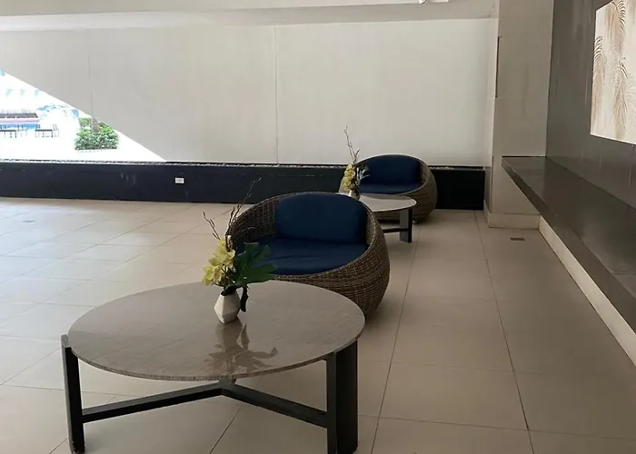 Apartamento Shore - Spacious With Balcony - 52d